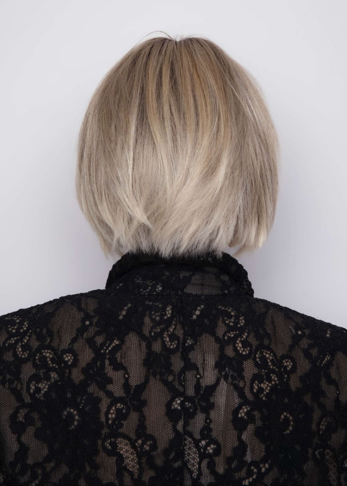 Aria wig Alexander Couture  Billionaire Blond