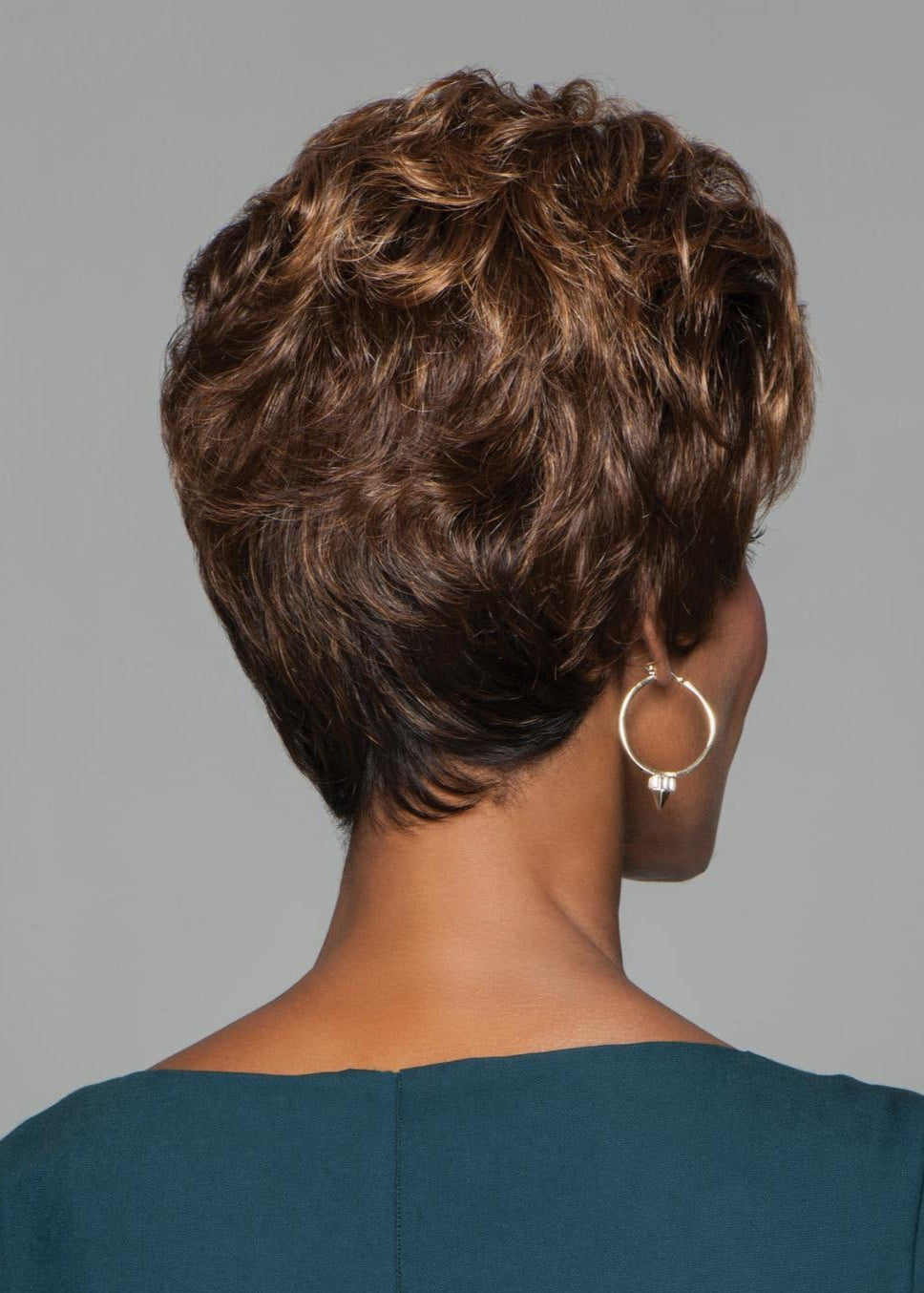 Cheer wig by Gabor in G829+ Dark Cinnamon Mist