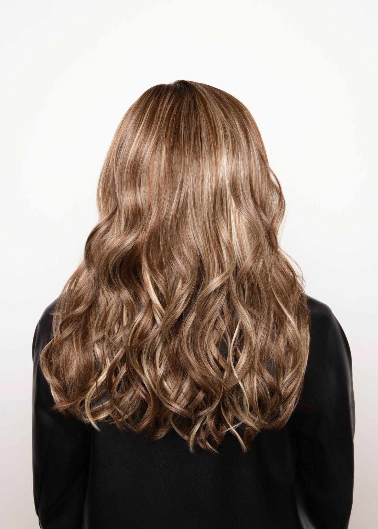 Glam Wavez Muse Rene of Paris Snowy Umber-R