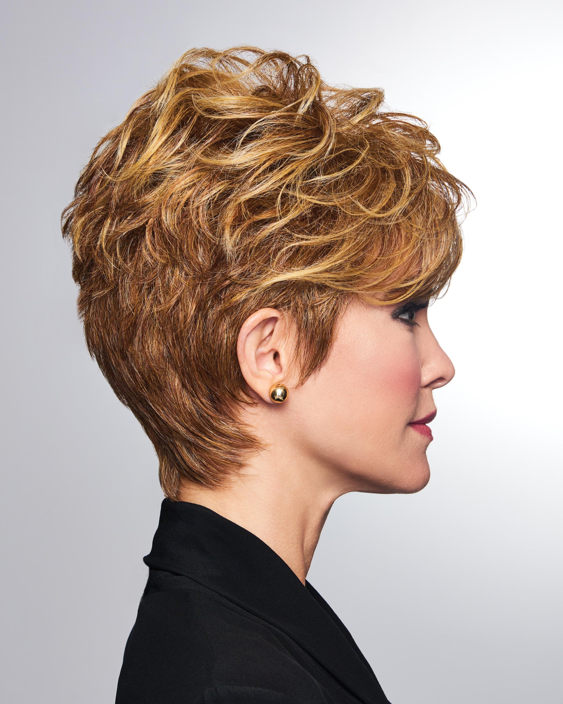 Full Fringe Pixie wig by Hairdo