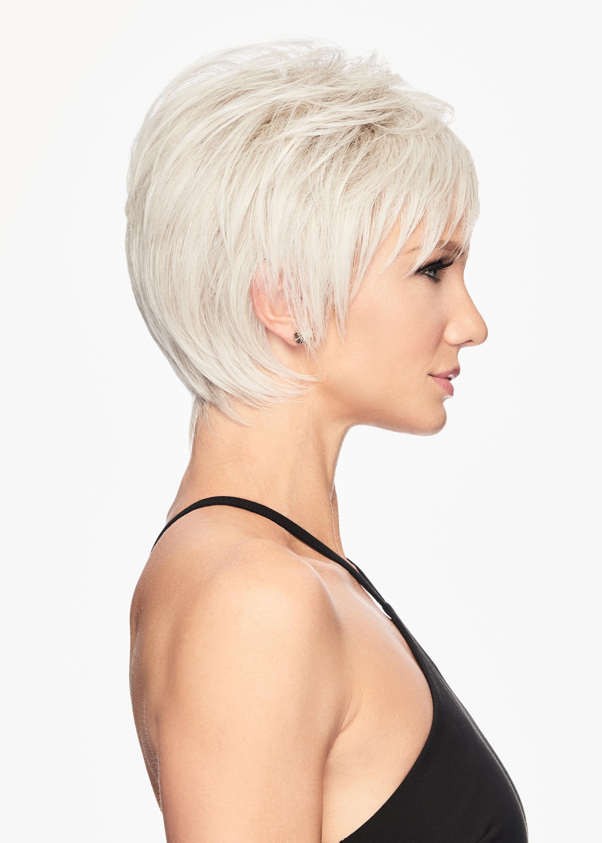 Short Shag wig by Hairdo