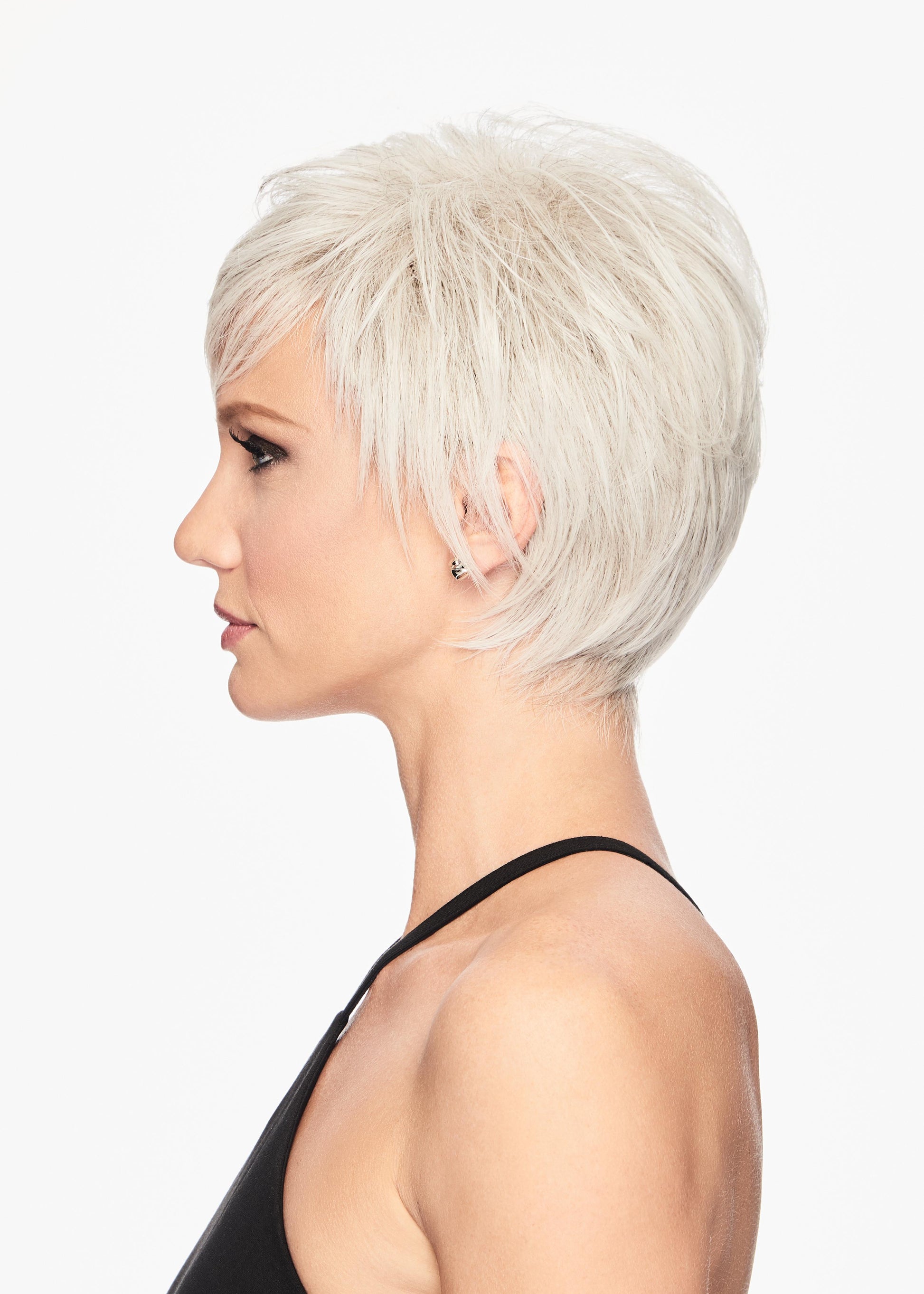 Short Shag wig by Hairdo