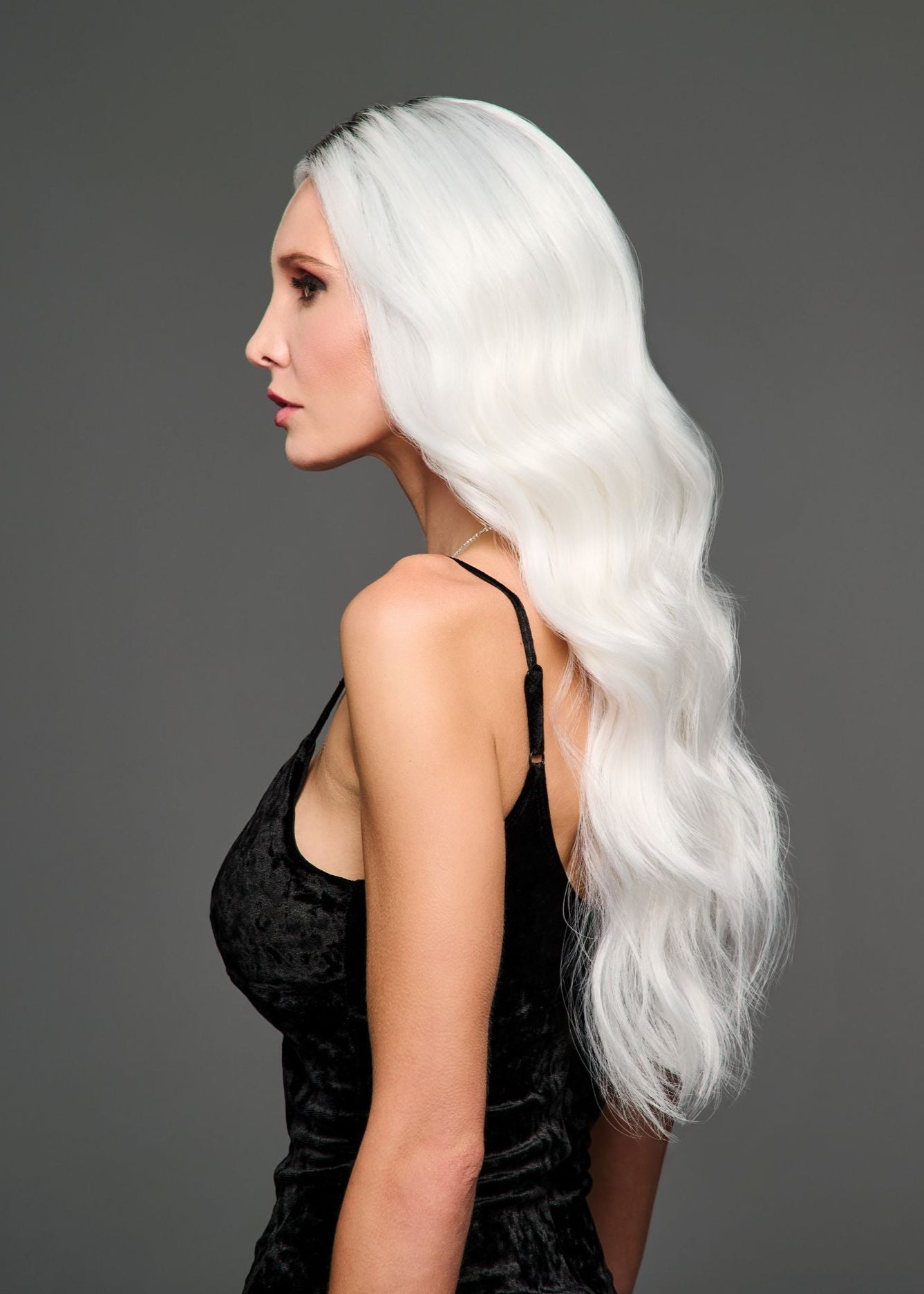 Ethereal Ice by Hairdo lace front mono part