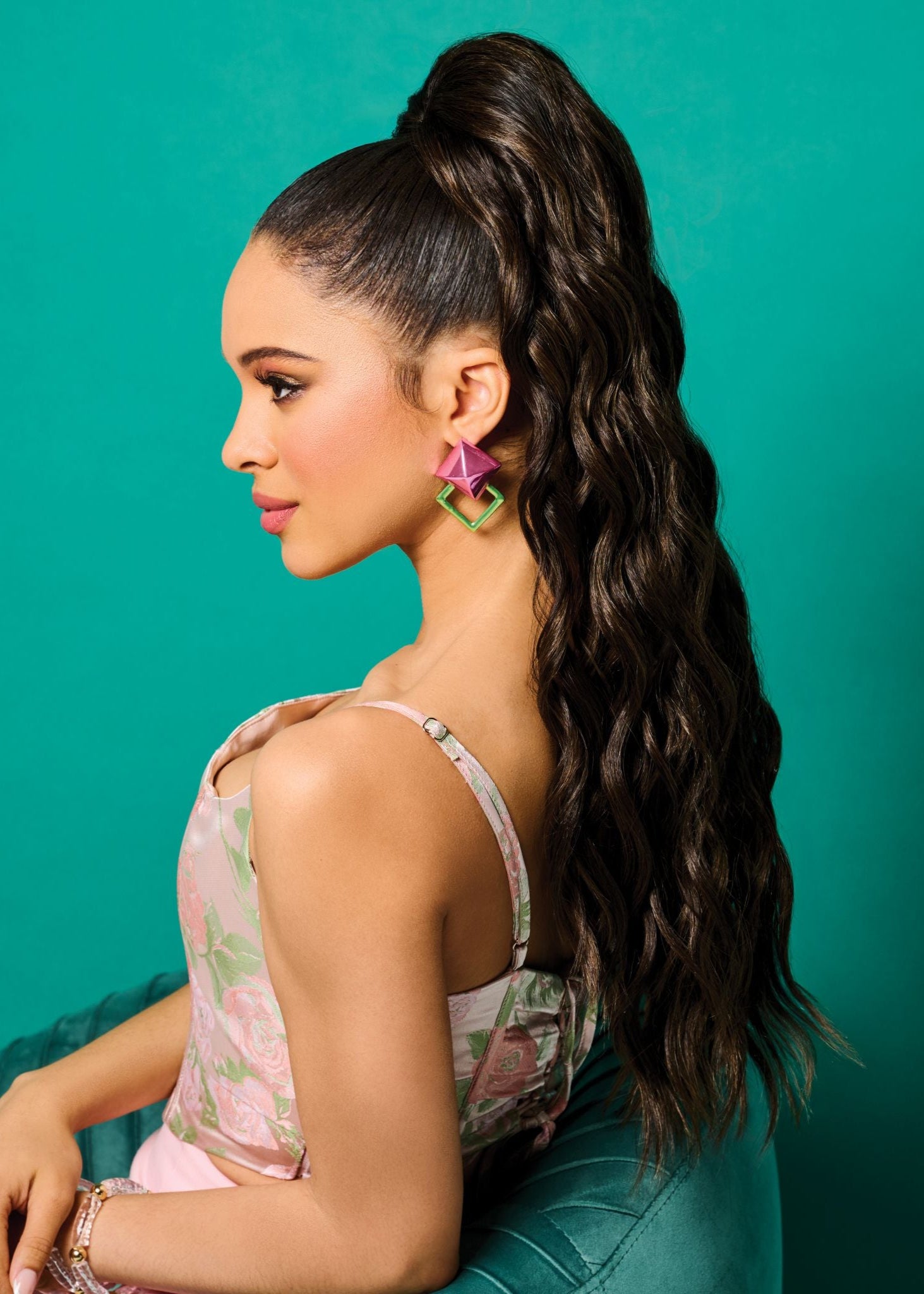 26 inch Trending Waves Pocket Pony by Kim Kimble