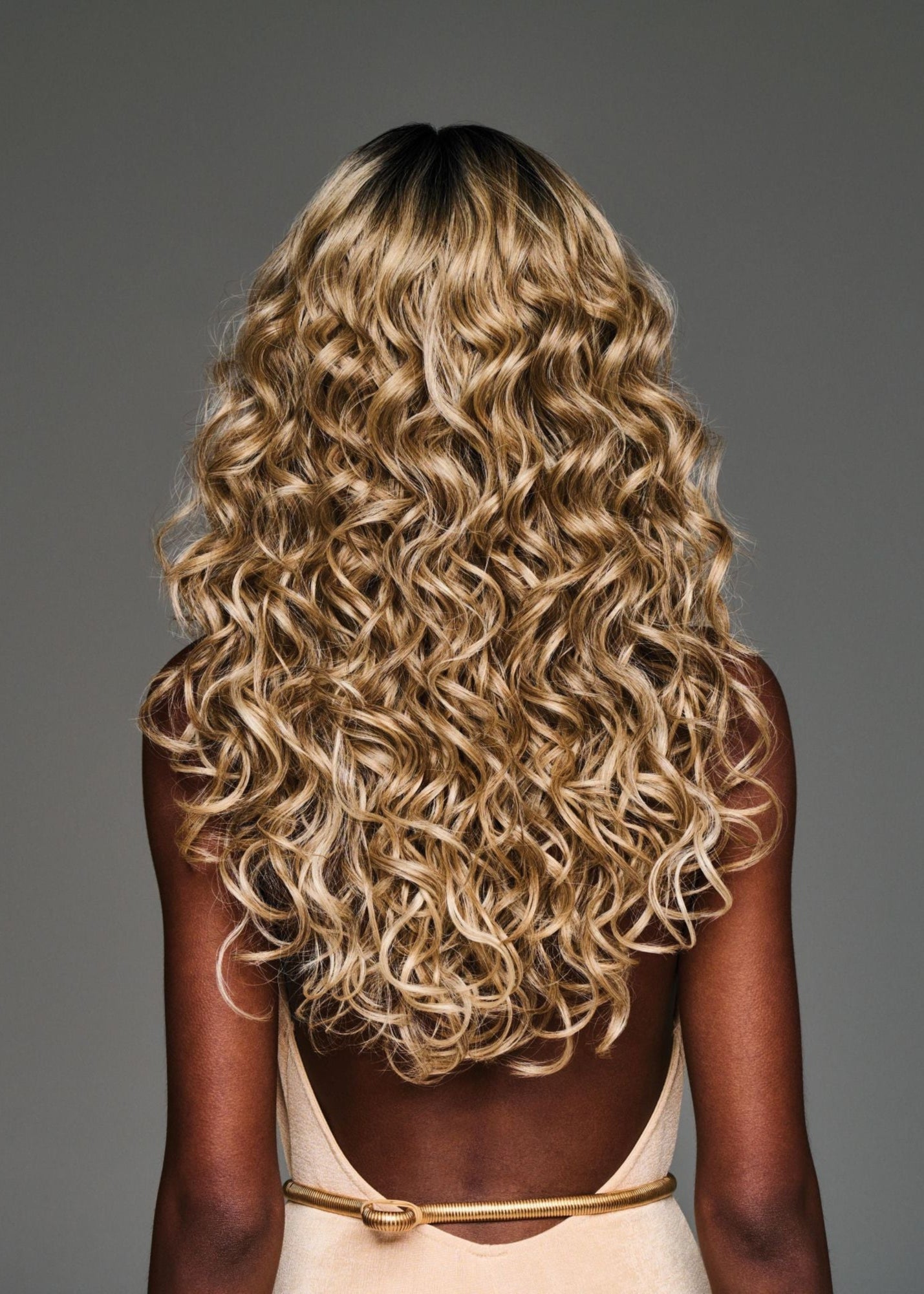 Laila wig Kim Kimble