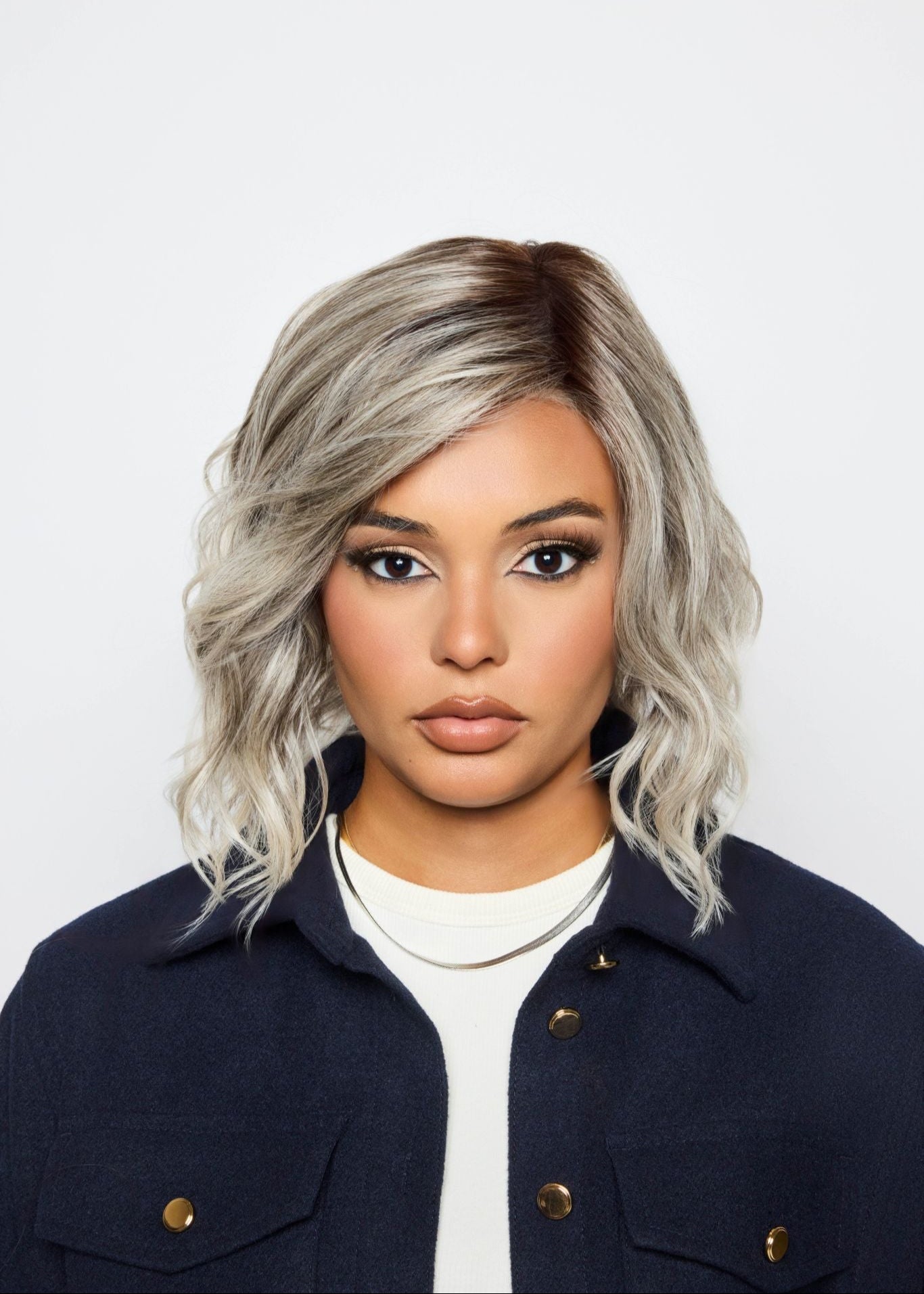 Nyx Rene of Paris Silver Oyster-R