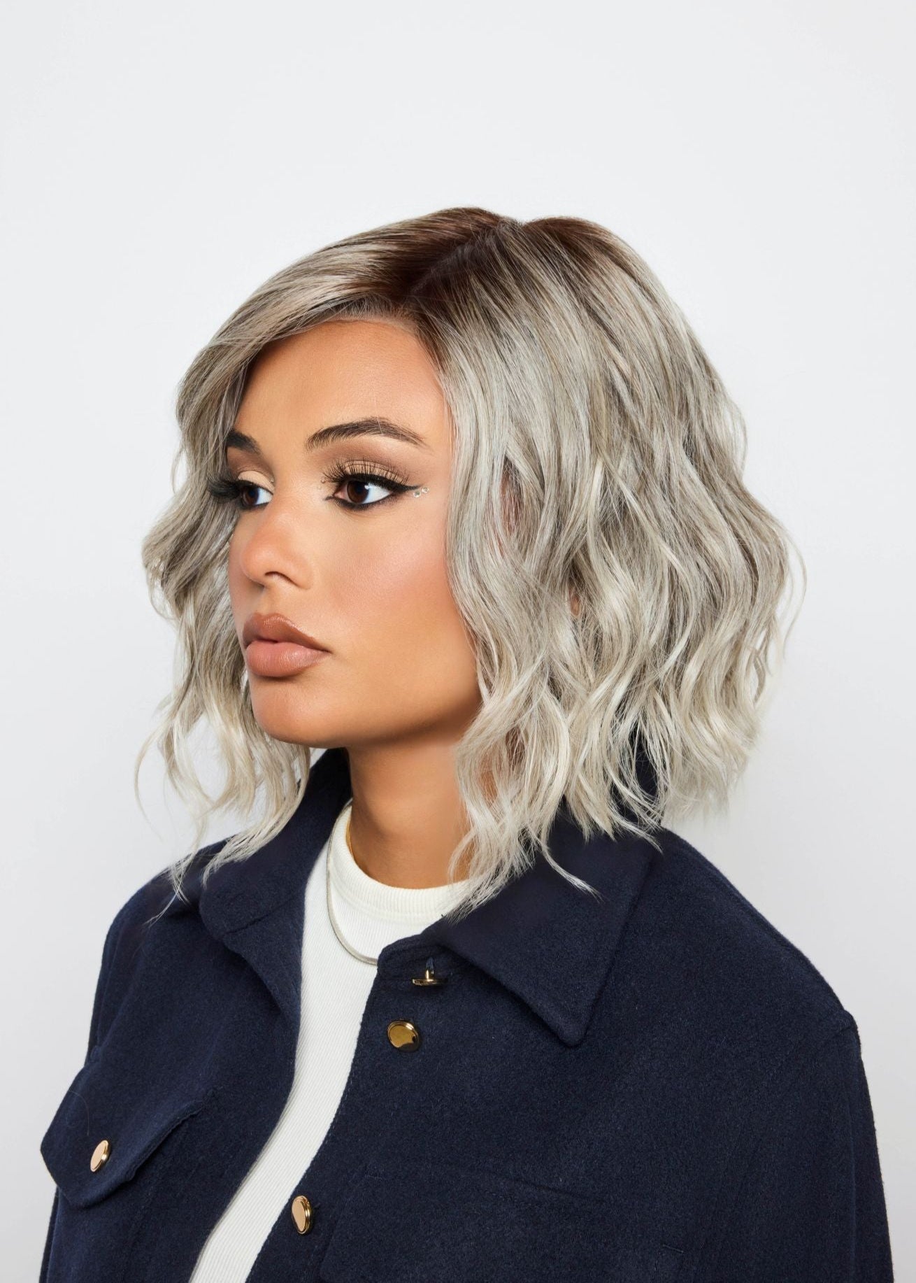 Nyx Rene of Paris Silver Oyster-R