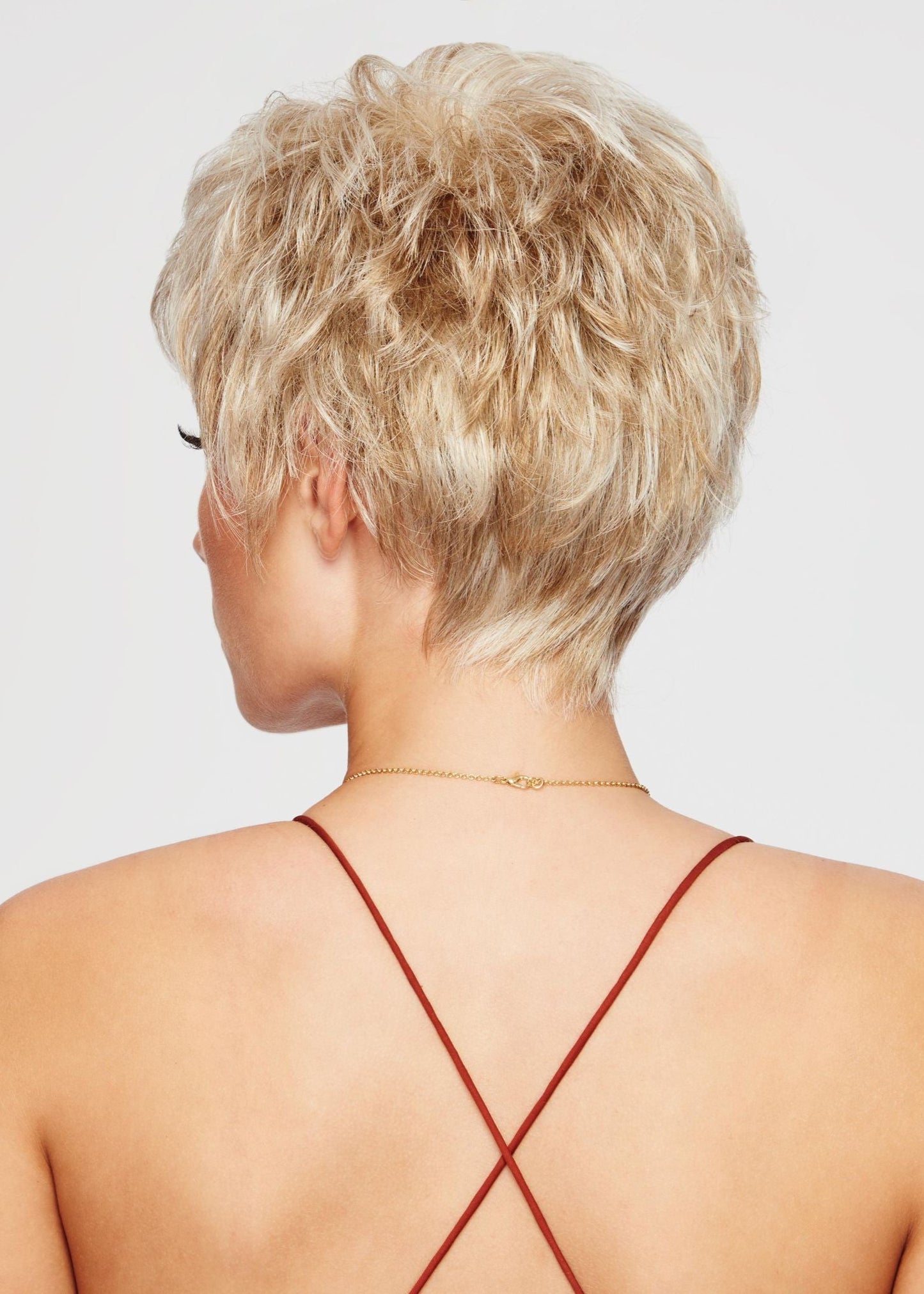 Sparkle wig by Raquel Welch in Glazed Vanilla