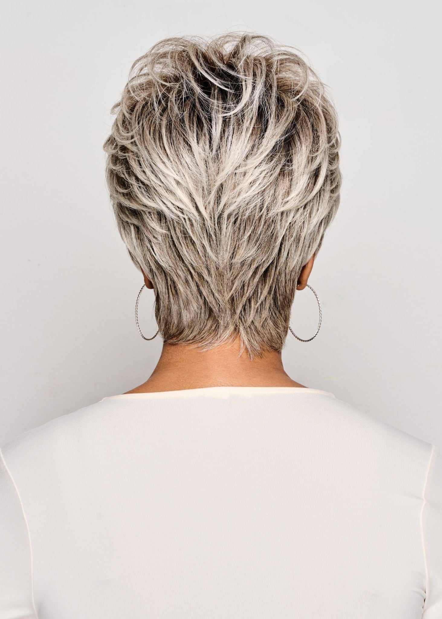 Simone wig by Kim Kimble Sweet Cream