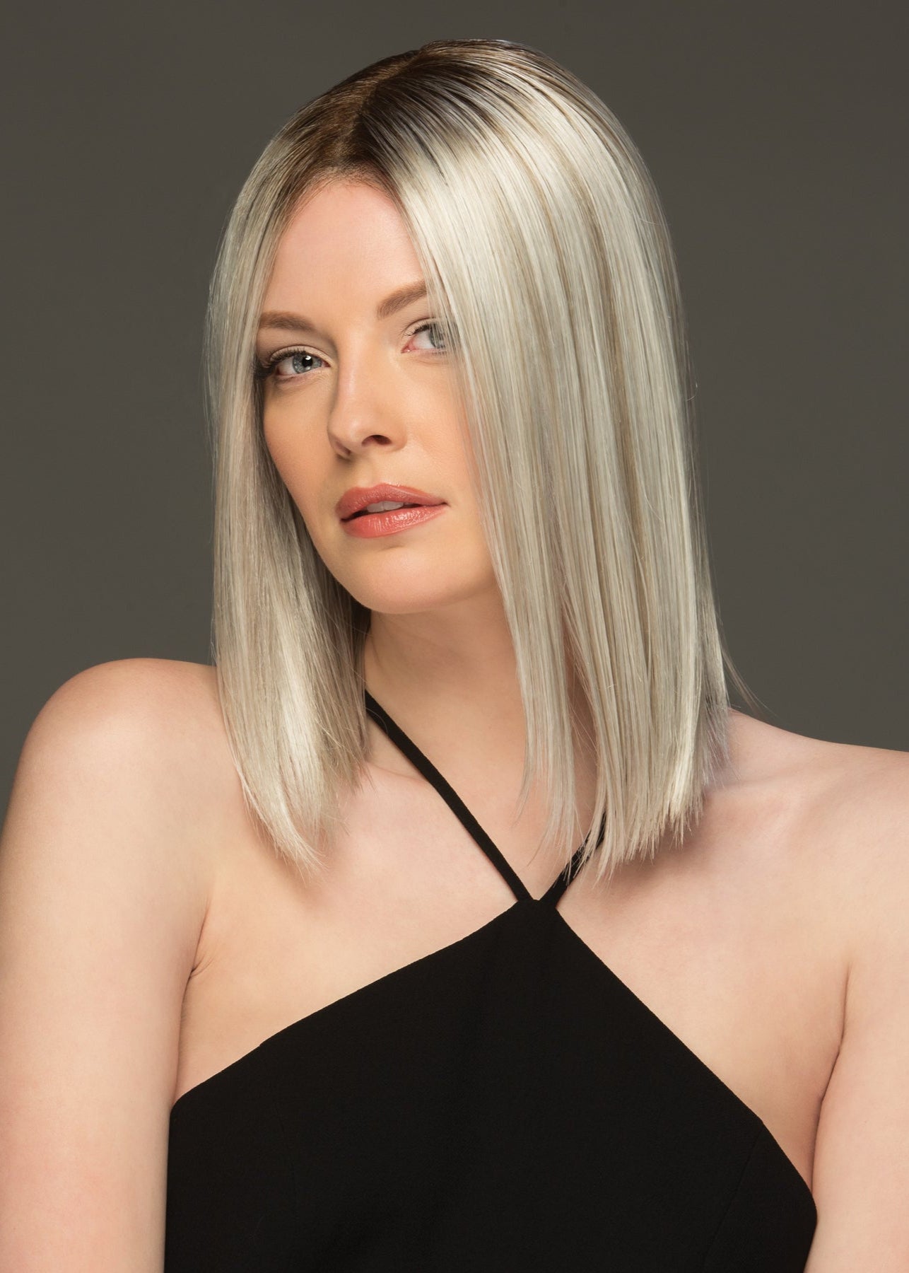 Sutton wig by Estetica in SILVERSUNRT8