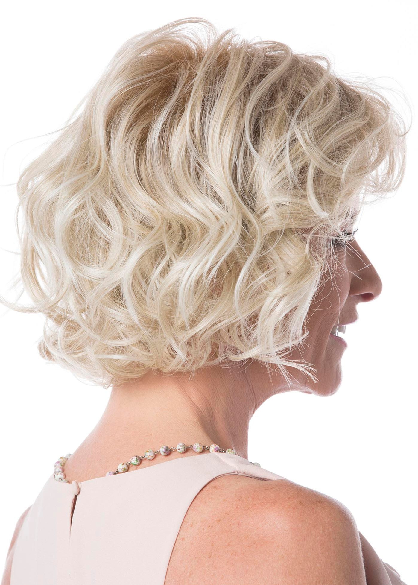 Casually Chic wig Toni Brattin heat friendly