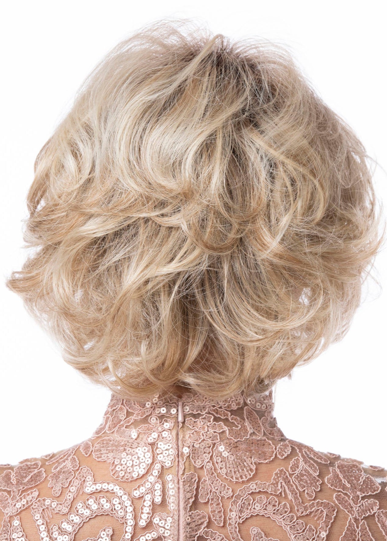 Charming wig Toni Brattin heat friendly