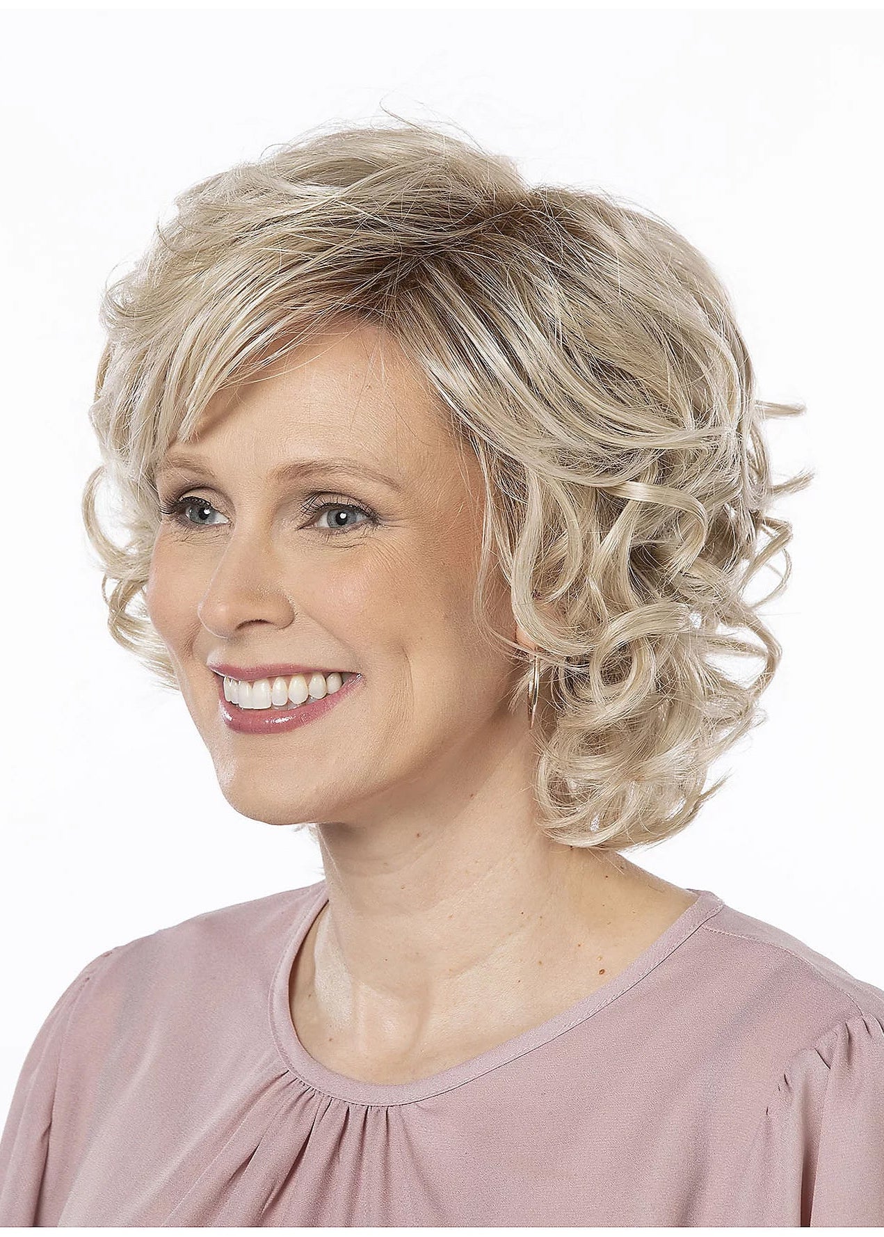 Gorgeous wig Toni Brattin heat friendly