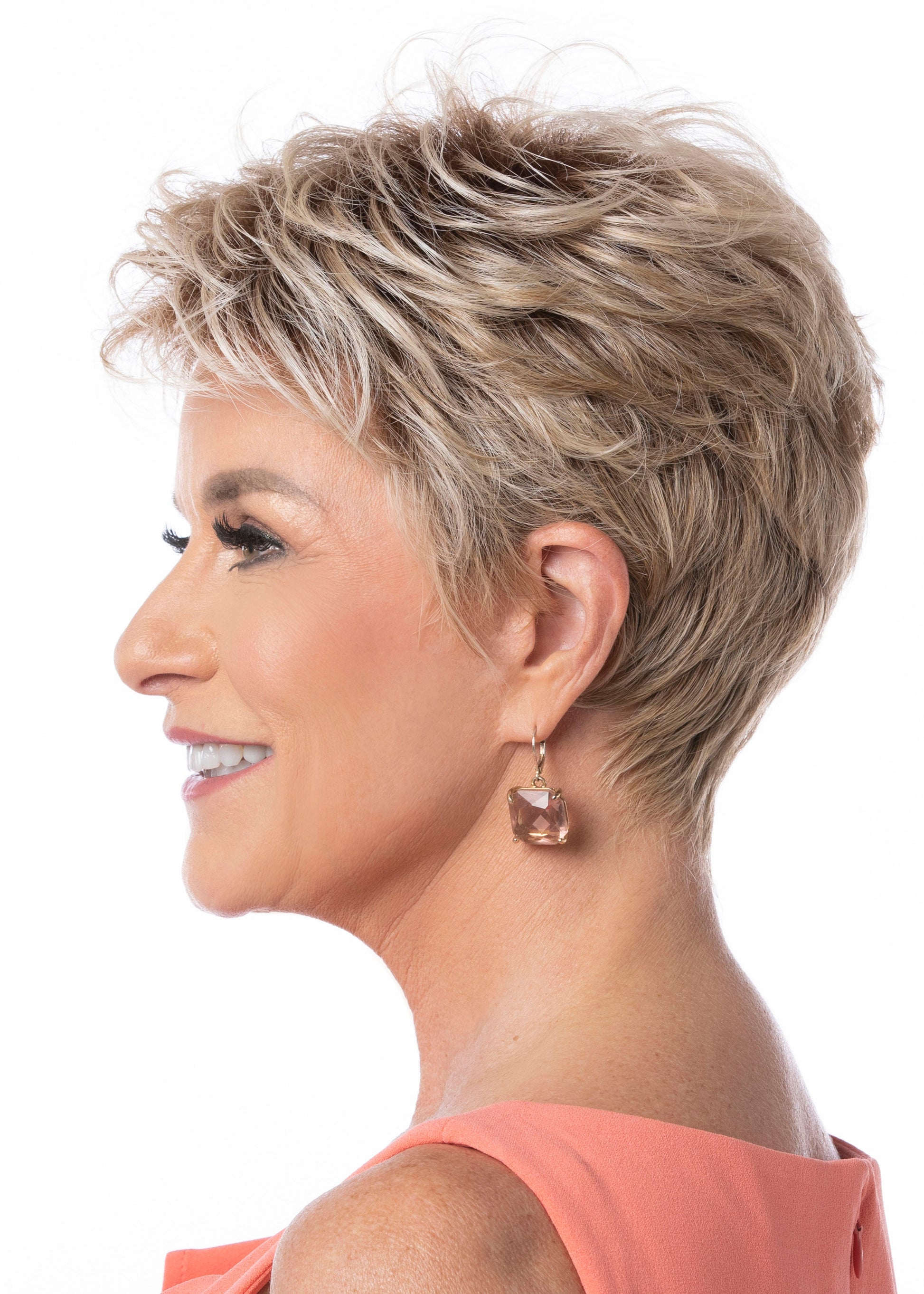 Infinity wig Toni Brattin heat friendly