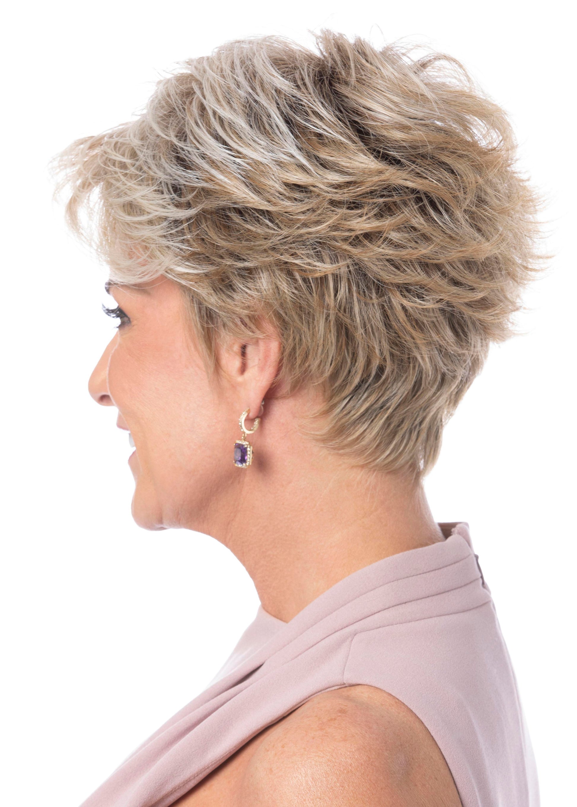 Inspiration wig Toni Brattin heat friendly