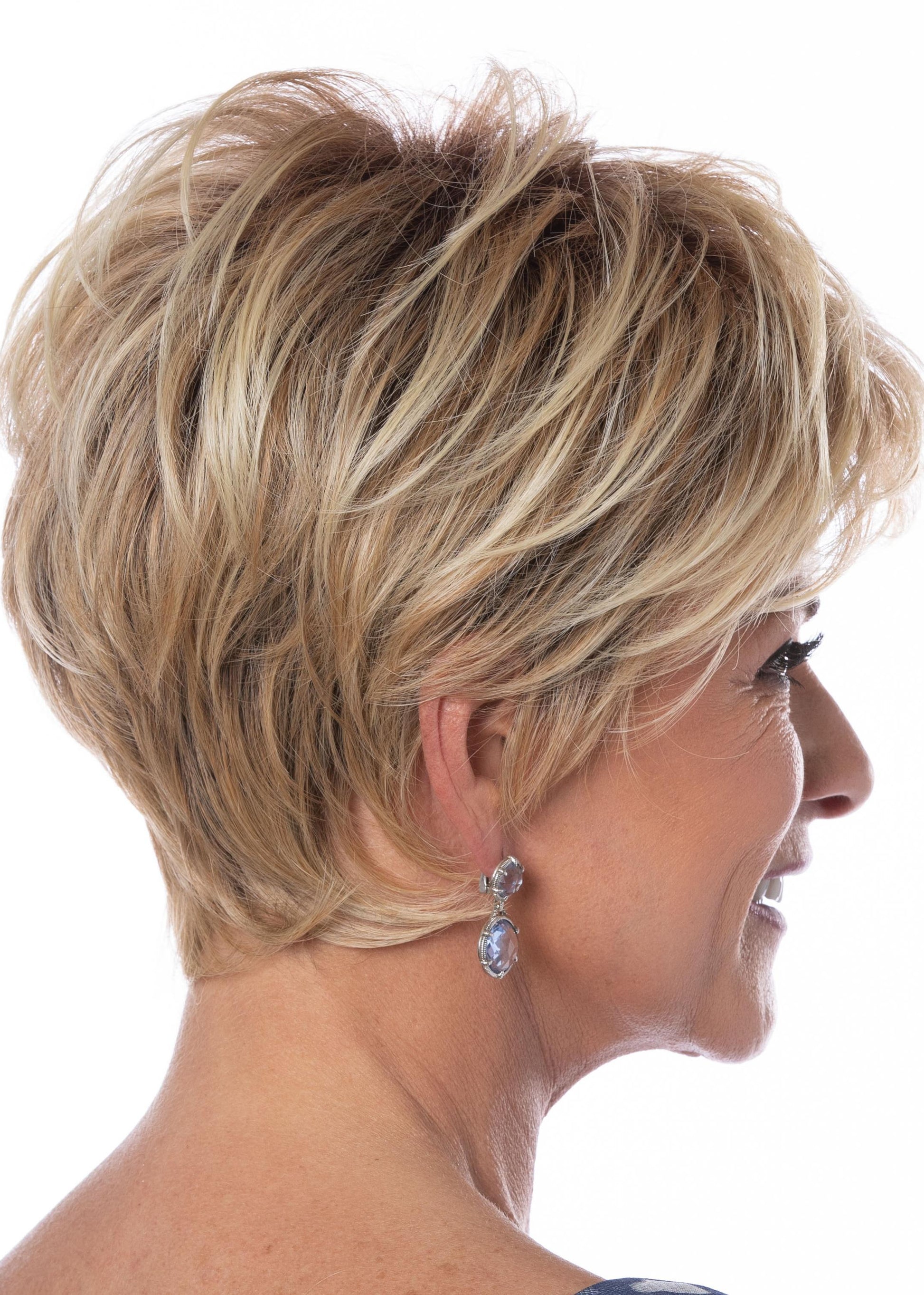 Jazzy wig Toni Brattin heat friendly