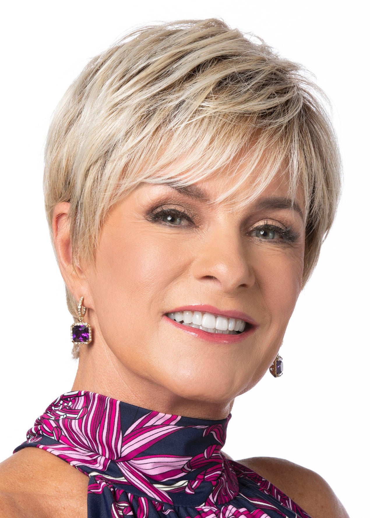 Snazzy wig Toni Brattin heat friendly