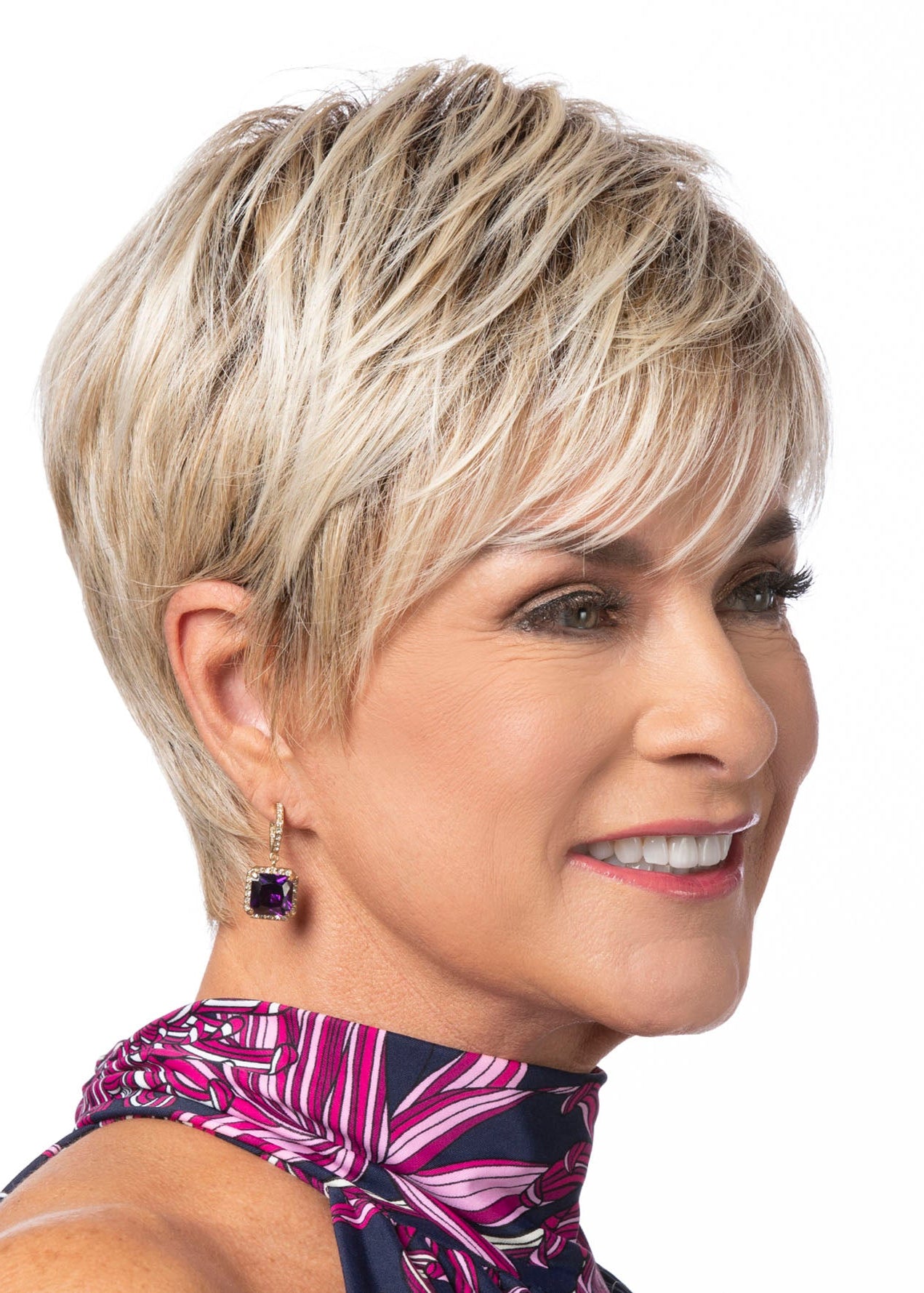 Snazzy wig Toni Brattin heat friendly