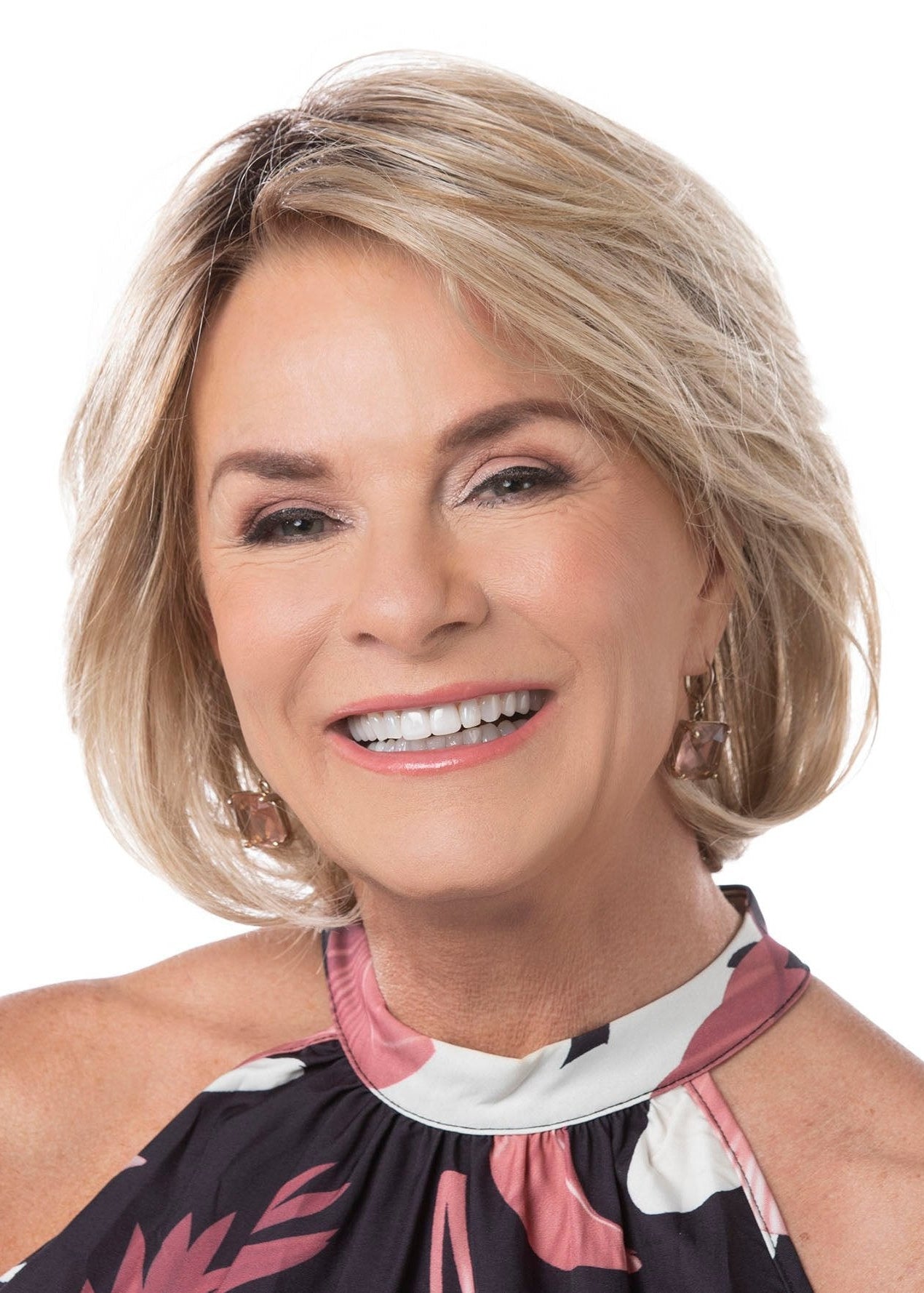 Flattering wig Toni Brattin heat friendly