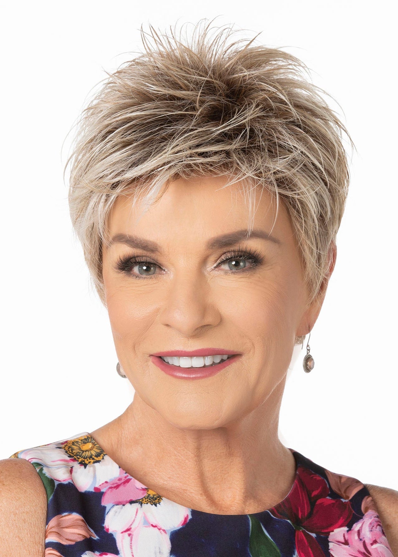 Subtle Beauty wig Toni Brattin Light Blonde