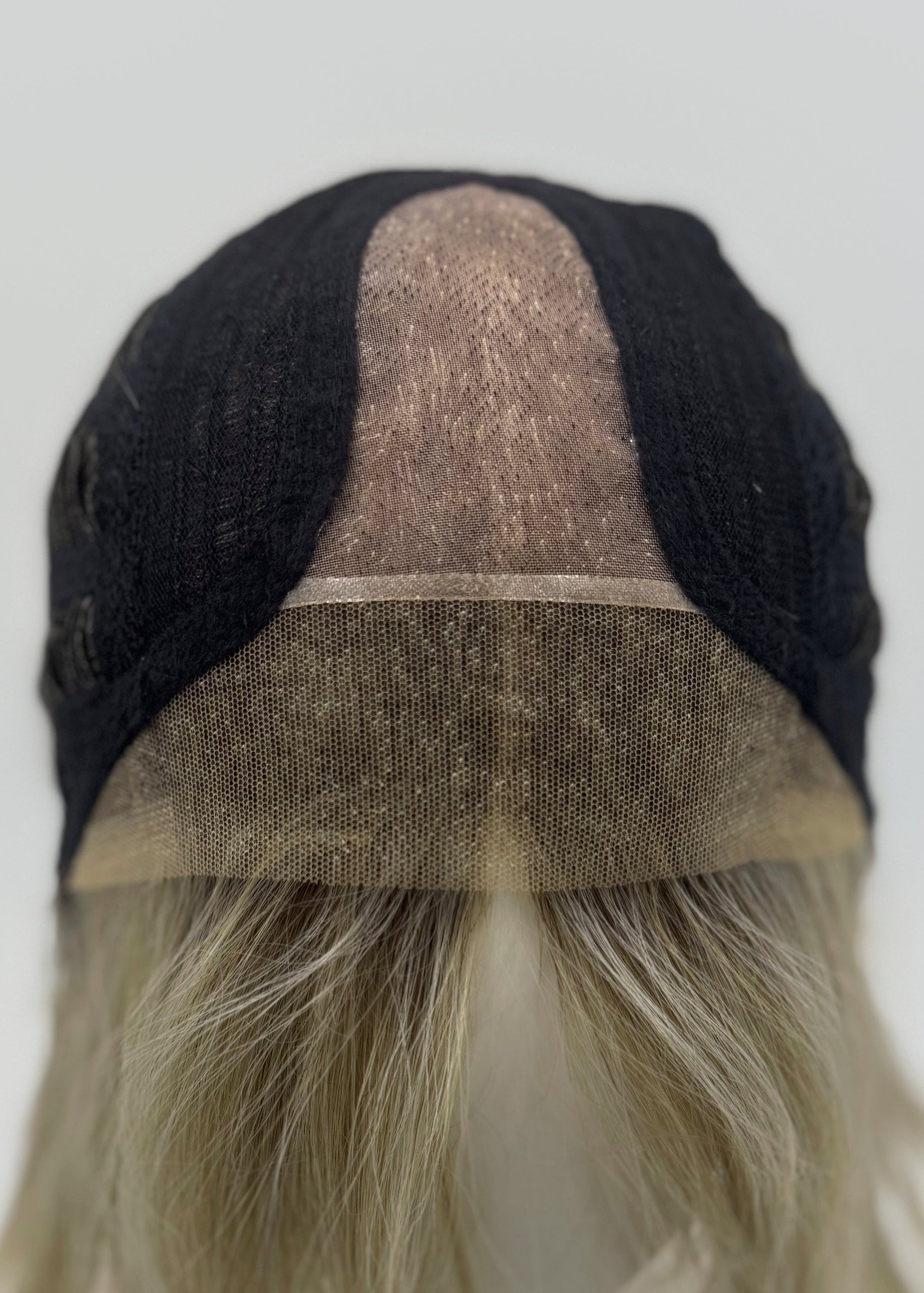 Ayumi by Noriko inside cap construction