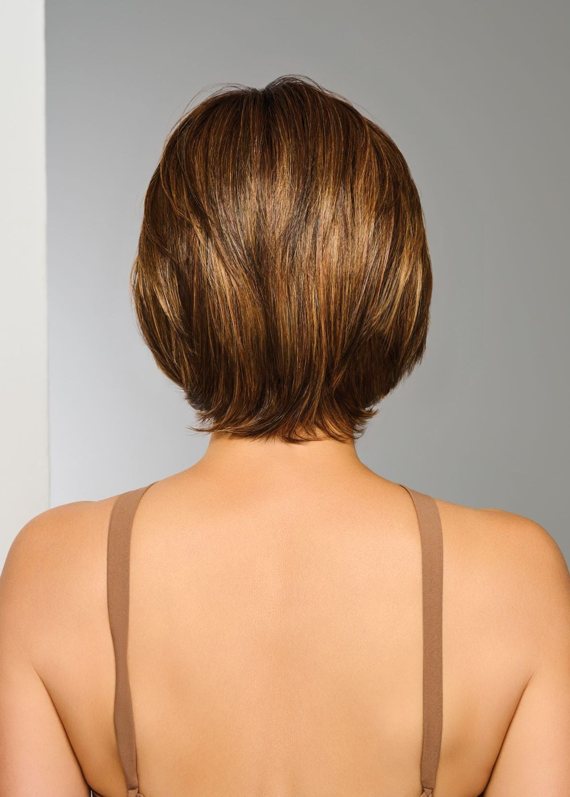 Effortless Style by Raquel Welch in RL8/29SS Shaded Hazelnut