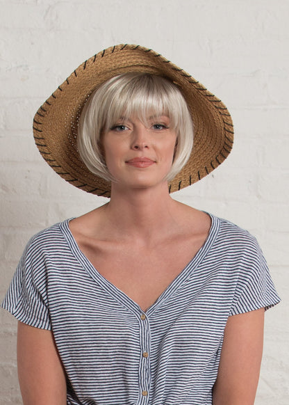 Ellen wig by Estetica