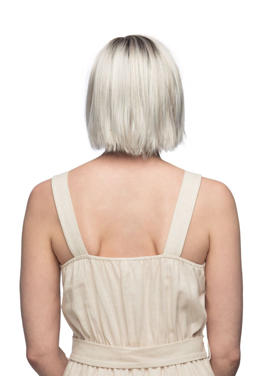 Lumi wig by Estetica SILVERSUNRT8