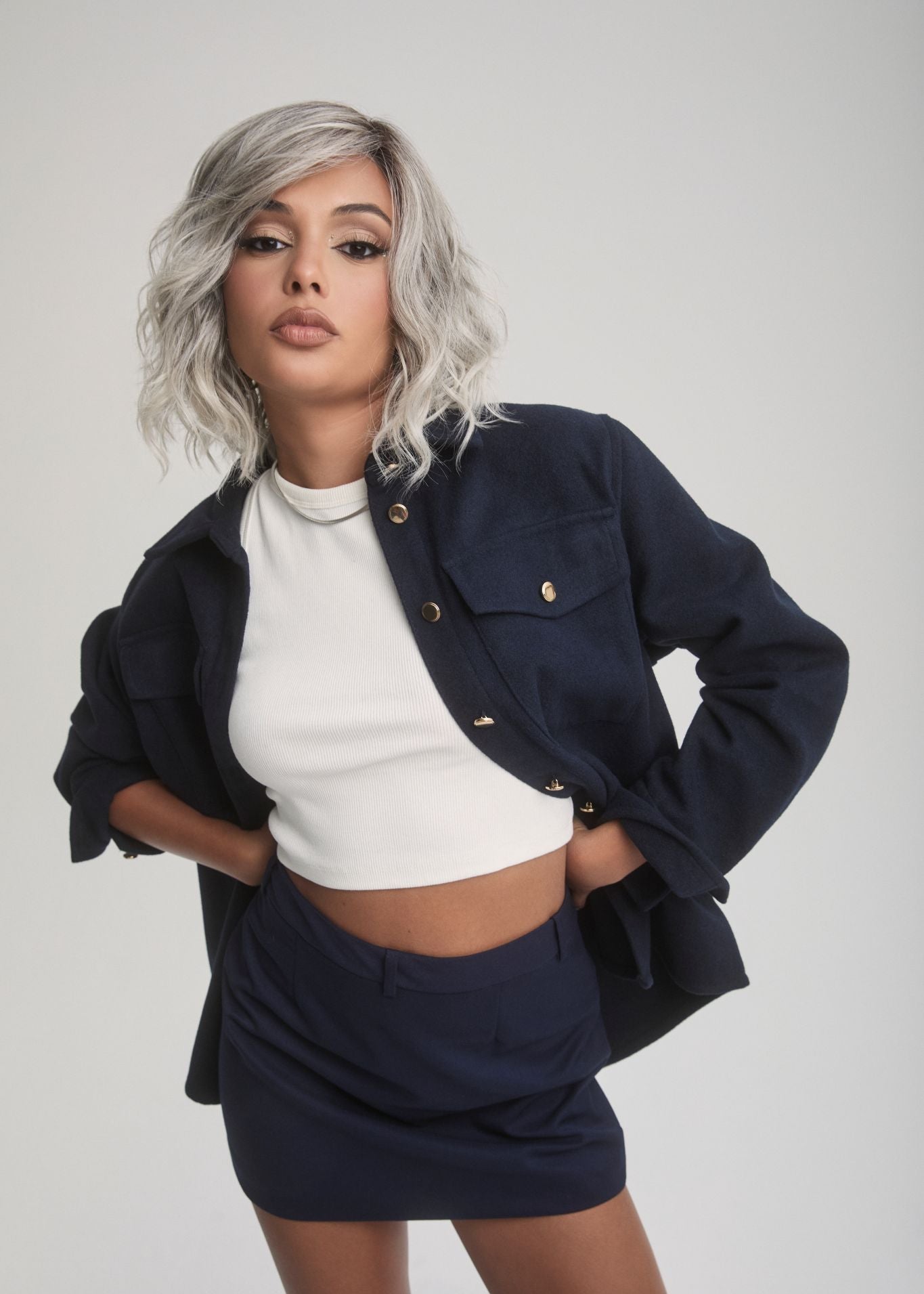 Nyx Rene of Paris Silver Oyster-R