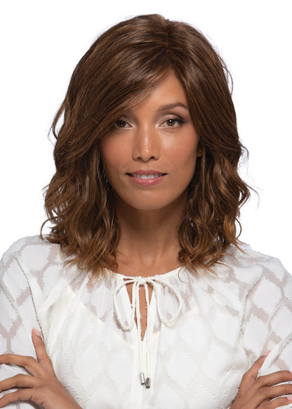 Petite Berlin wig by Estetica in RTH6/28