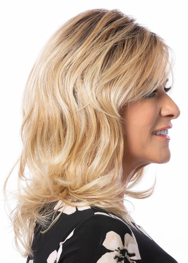 Ravishing wig by Toni Brattin