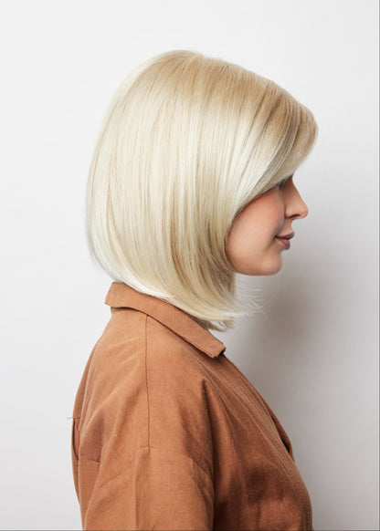 Samantha by Amore in Creamy Blond