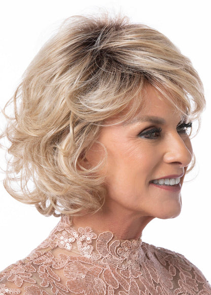 Charming wig Toni Brattin heat friendly