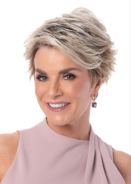 Inspiration wig Toni Brattin heat friendly