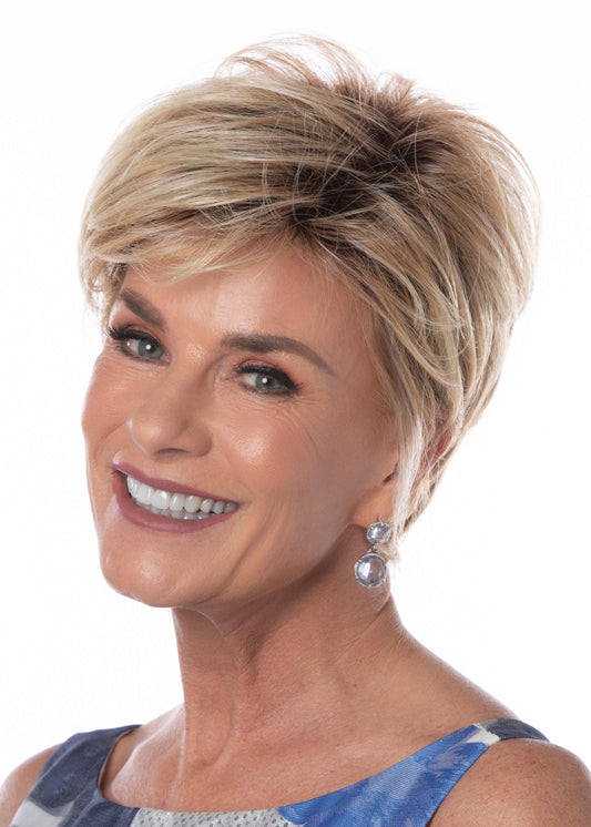 Jazzy wig Toni Brattin heat friendly