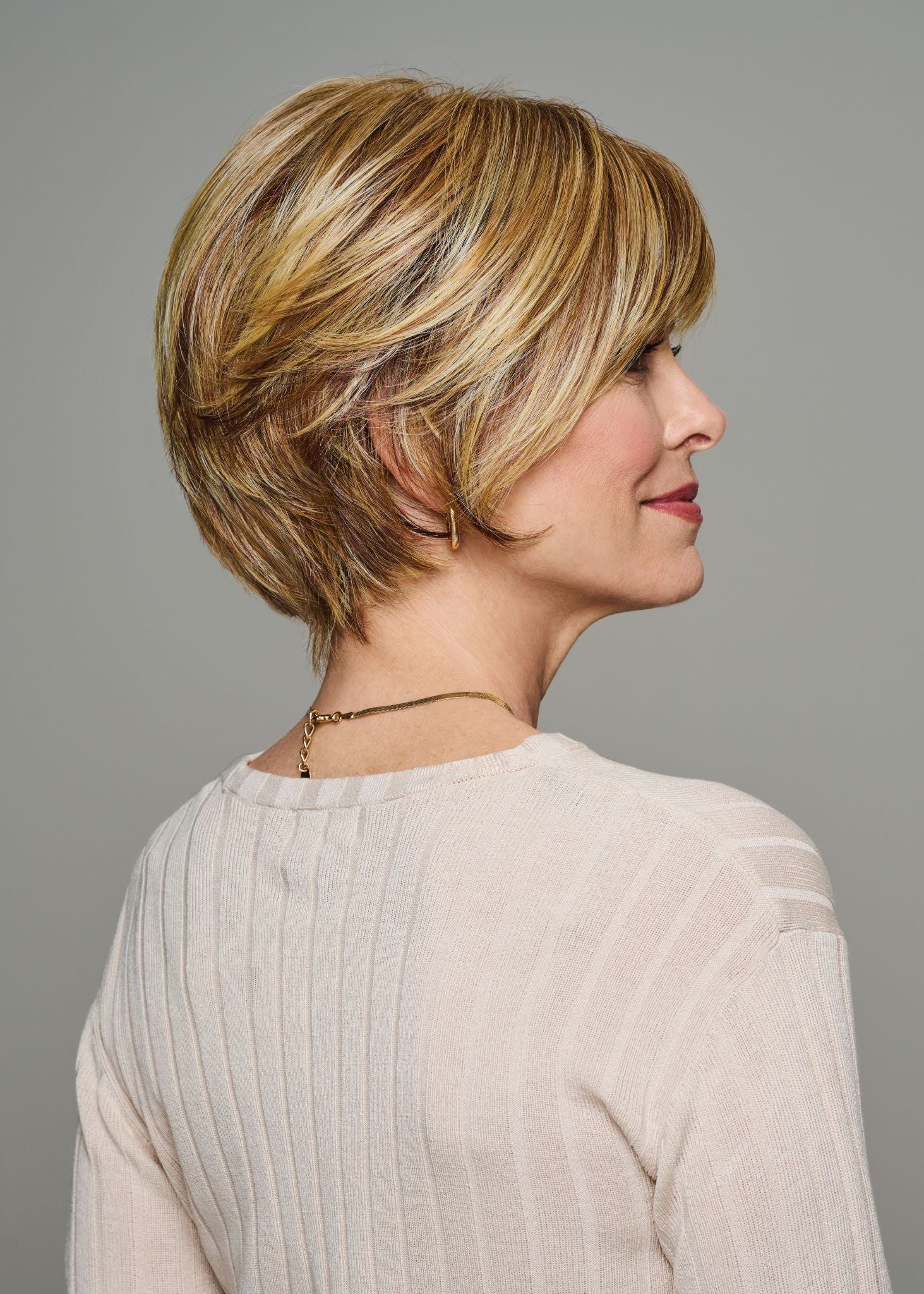 Whirl by Gabor Essentials in Medium Blonde