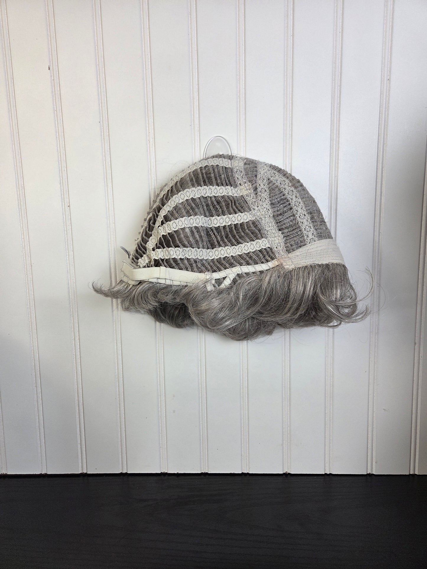 BRUSSELS *Size LARGE by Paula Young color 51B - GENTLY LOVED