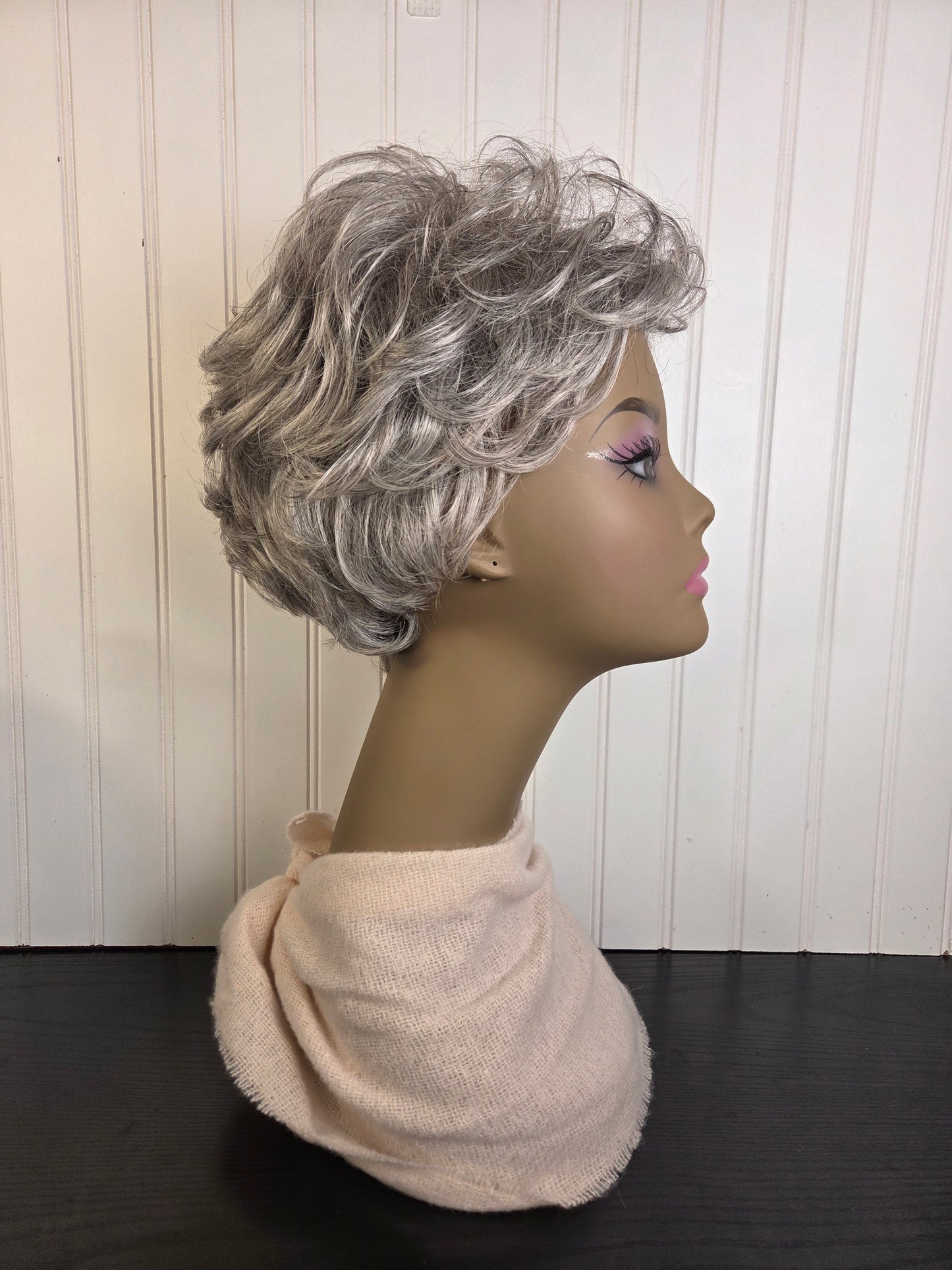 BRUSSELS *Size LARGE by Paula Young color 51B - GENTLY LOVED