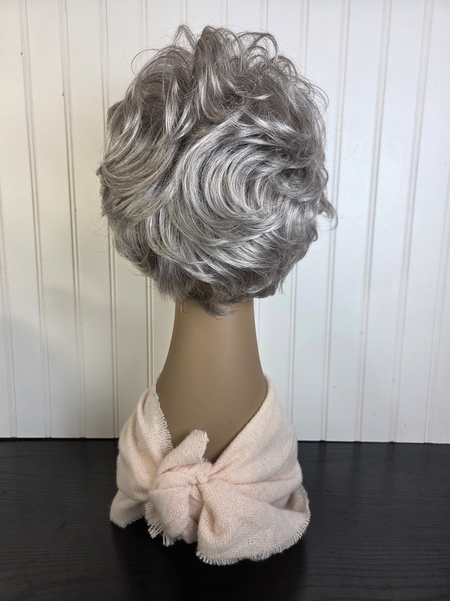 BRUSSELS *Size LARGE by Paula Young color 51B - GENTLY LOVED