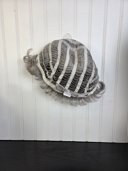 BRUSSELS *Size LARGE by Paula Young color 51B - GENTLY LOVED