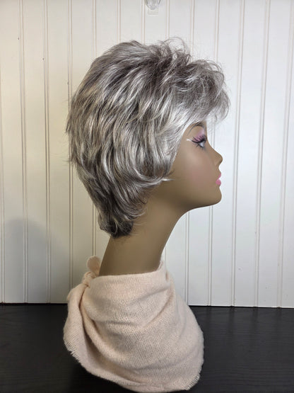 DAISY LARGE by PAULA YOUNG - GENTLY LOVED