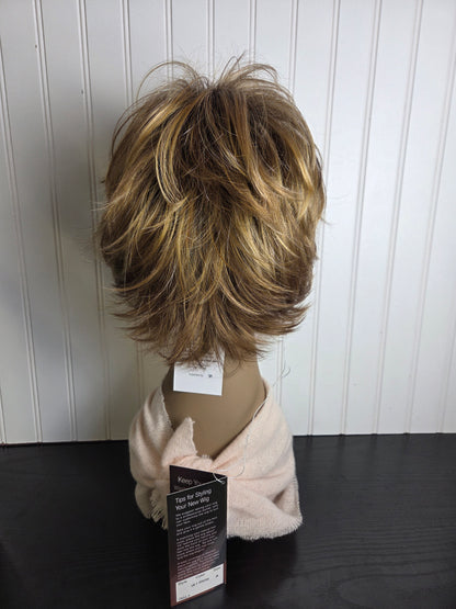 JACLYN SMITH CALLA WIG by PAULA YOUNG - BOUTIQUE BARGAIN